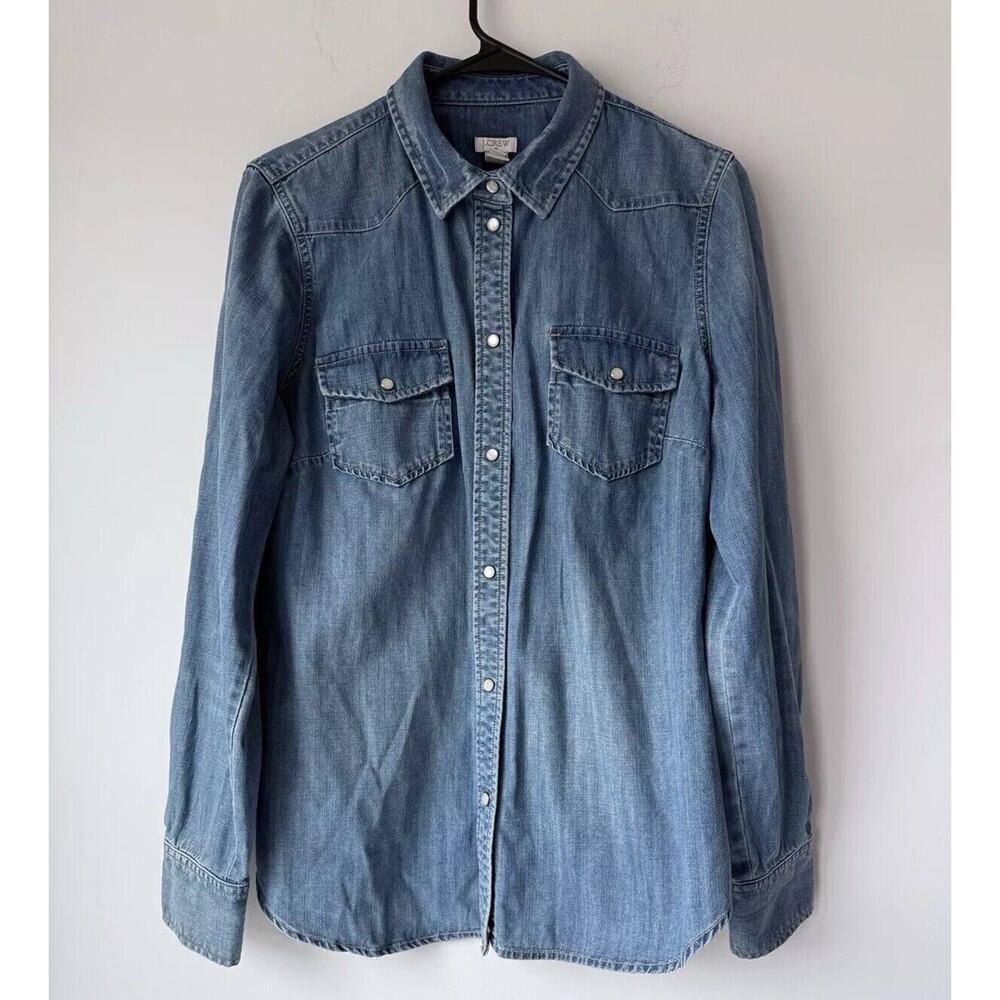 Sold J.Crew Women's Denim Shirt Pearl Snaps Size Large Blue Western​​